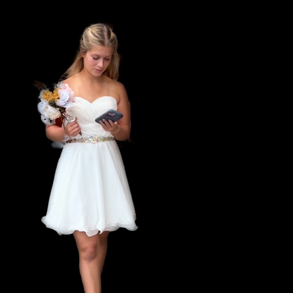 Dancing Queen Strapless White Chiffon Dress with Silver Sequin Accents - Picture 4 of 6